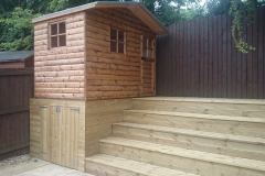 decking-wendy-house-_n