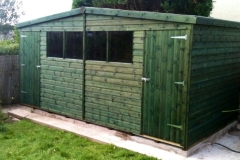 timber-building-geen